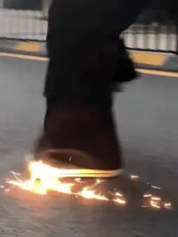 让你们看看我平时一个人拍视频的时候，是怎么拍的#滑板